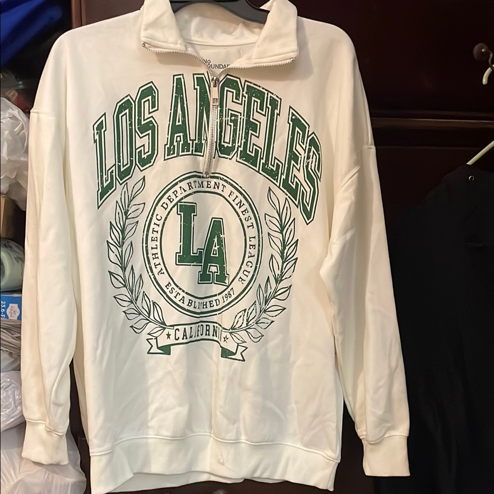 Sweatshirt quarter half zipper